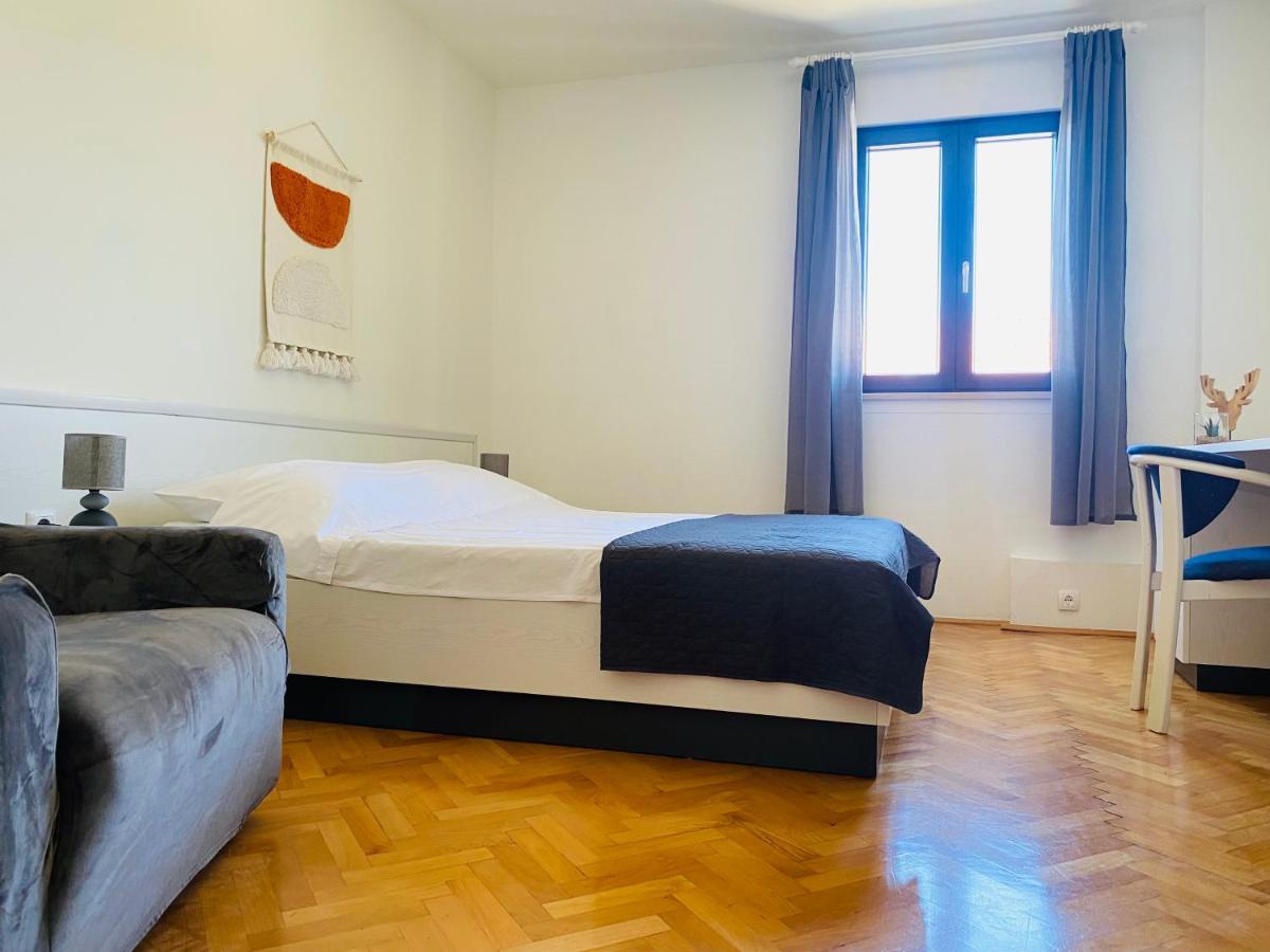 Karina Apartments Супетар Екстер'єр фото